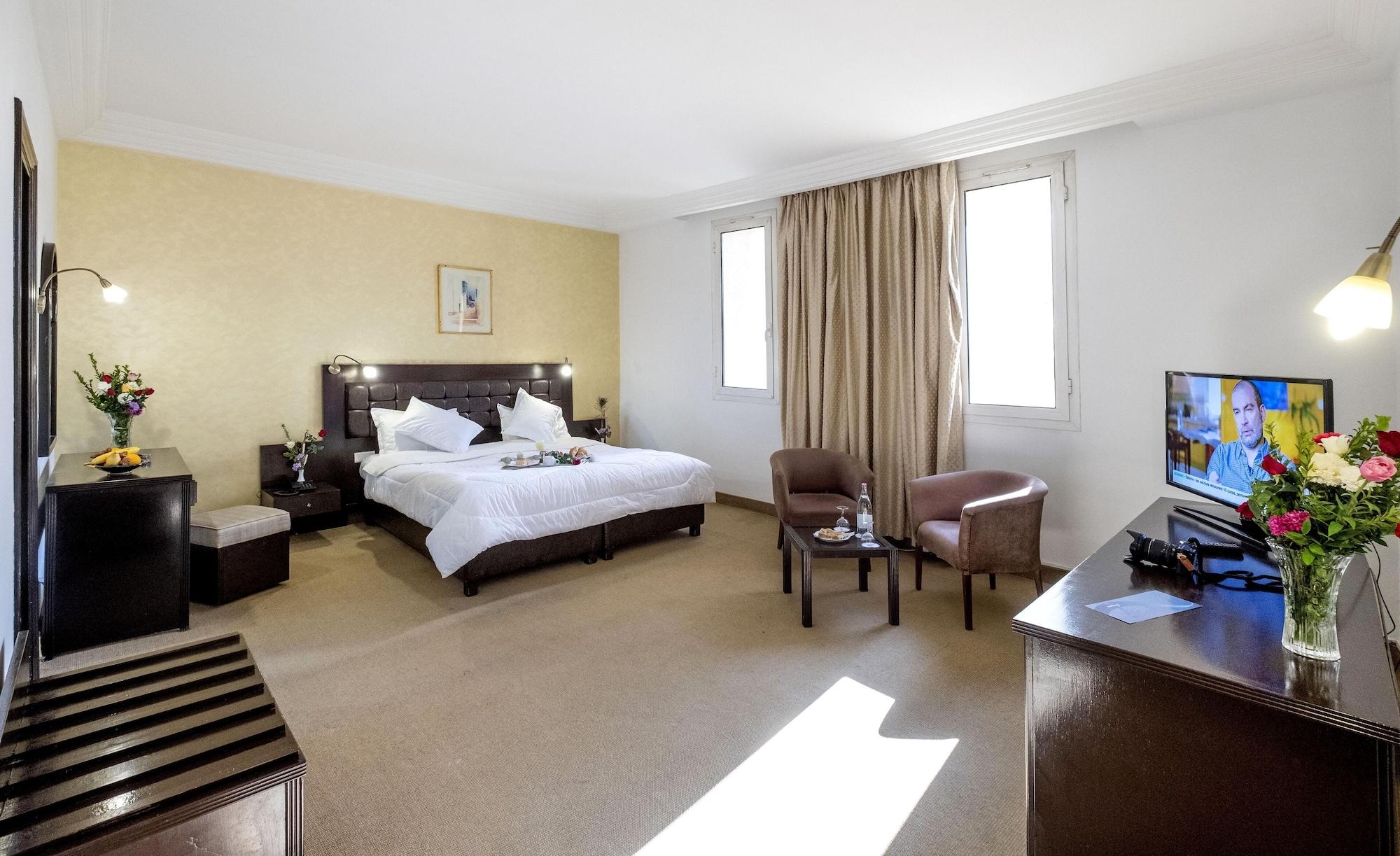 Yadis Ibn Khaldoun Hotel Tunis Luaran gambar