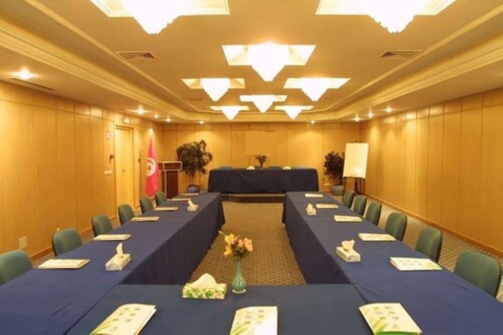 Yadis Ibn Khaldoun Hotel Tunis Luaran gambar